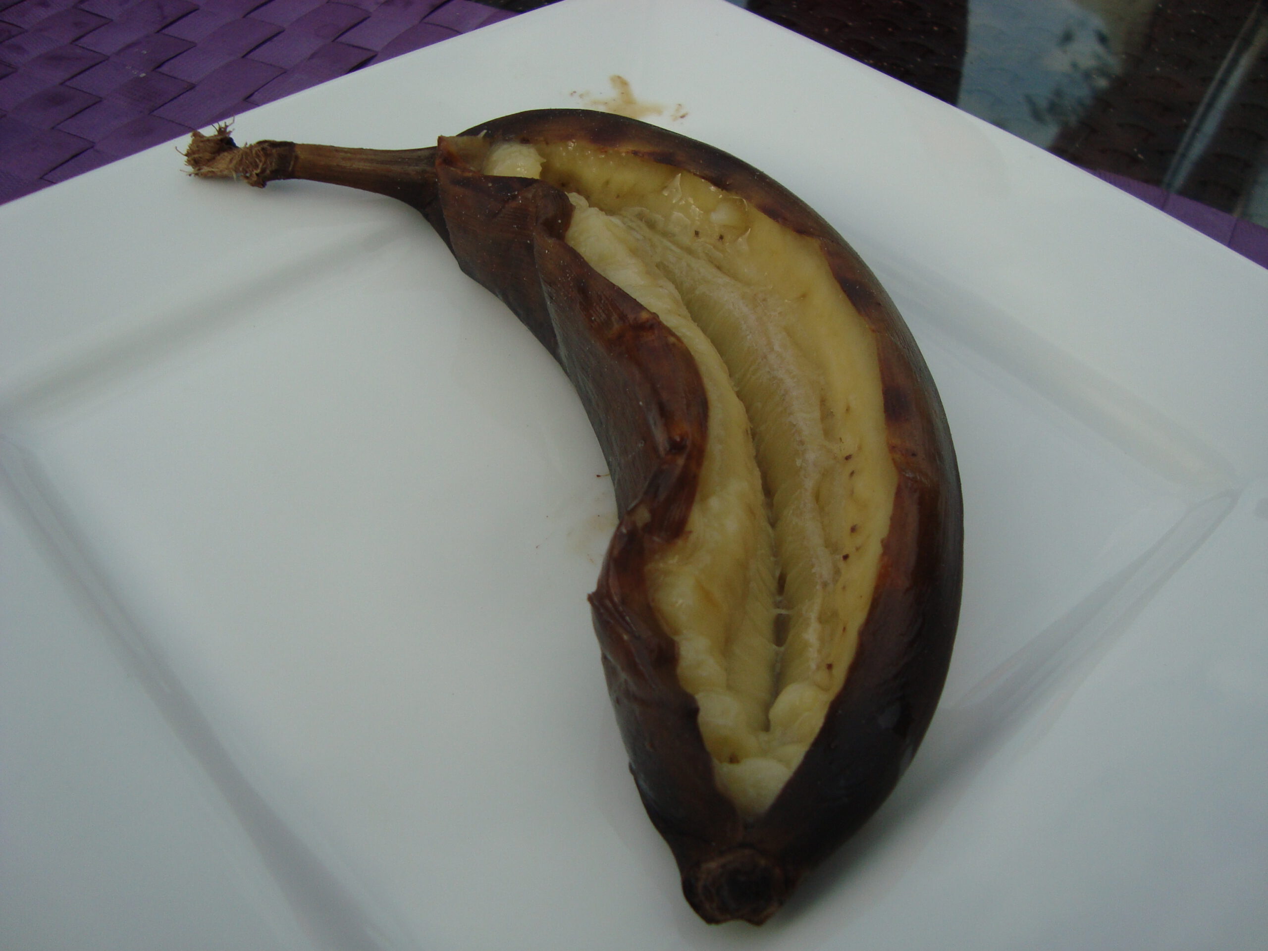 Geroosterde banaan voor op de barbecue