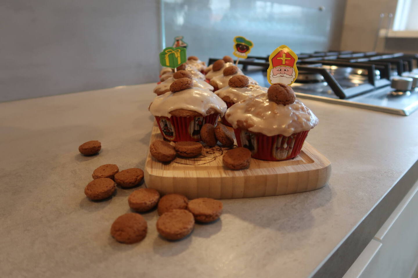 Sint en pieten muffins 12 stuks (Sinterklaas)